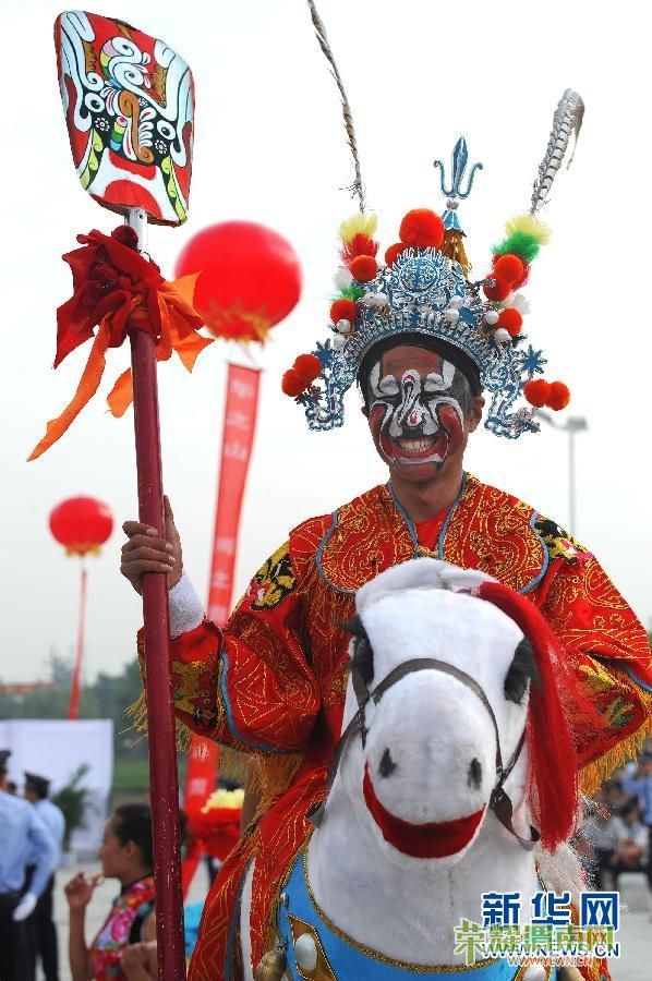 9��6�գ���������������Ļ��ڿ�Ļʽ�ϱ������