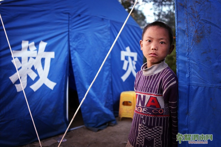 ͼΪ9��8�գ�����ʡ�������ƹ����Ǵ壬һ��С���ھ������⡣