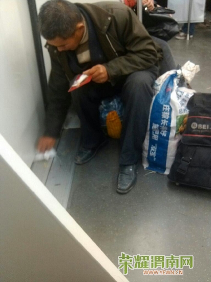 �Ϻ�ũ�񹤵����γ�Ż�� �������ظж�����