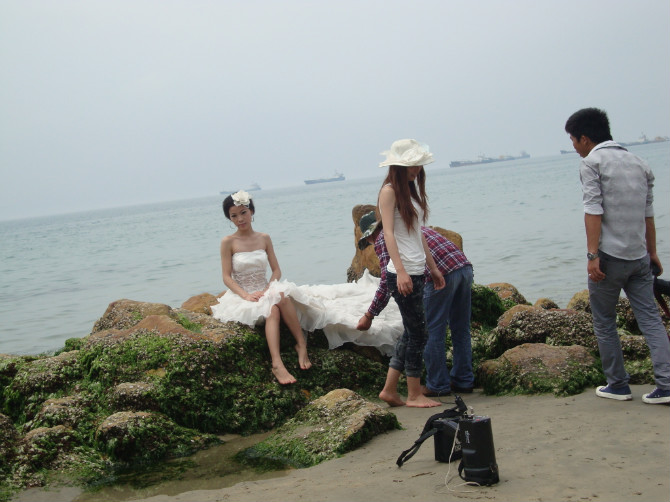 ��������