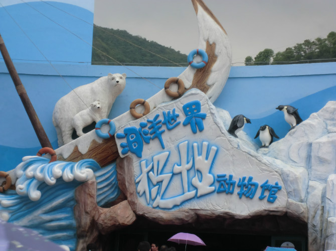 ���ں�������