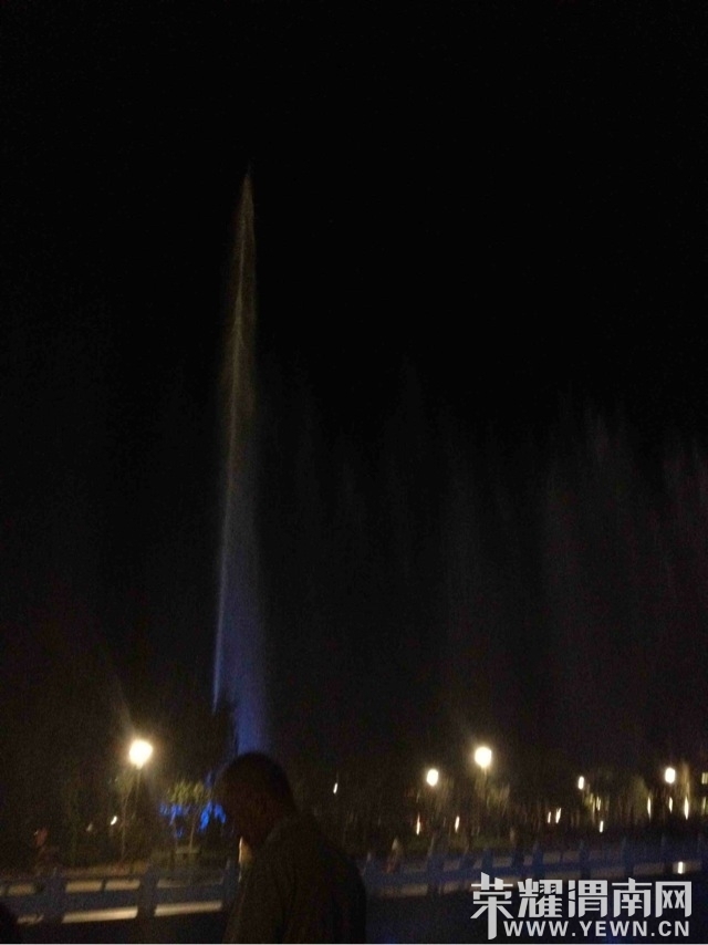 472003.jpg