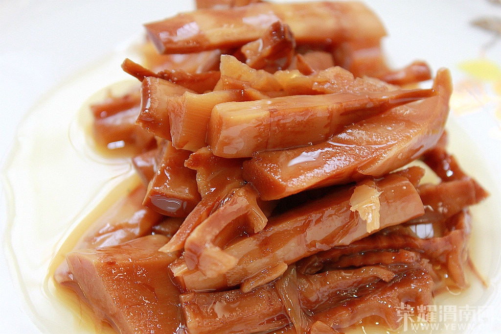 003.jpg