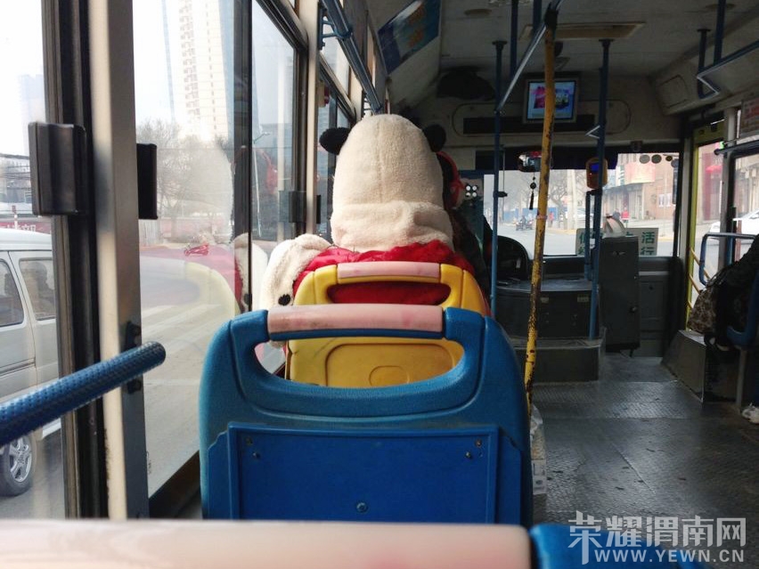 2·�����ϵ���èMM