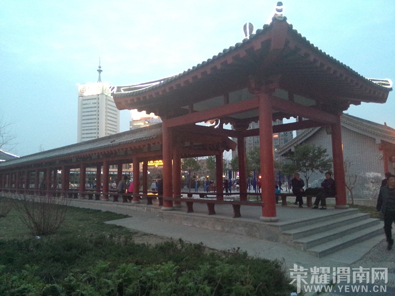 QQͼƬ20140323204444_����.jpg
