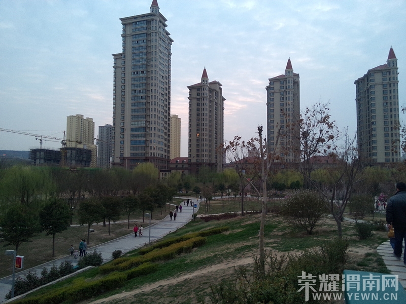 QQͼƬ20140323204456_����.jpg