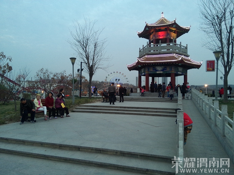 QQͼƬ20140323204501_����.jpg