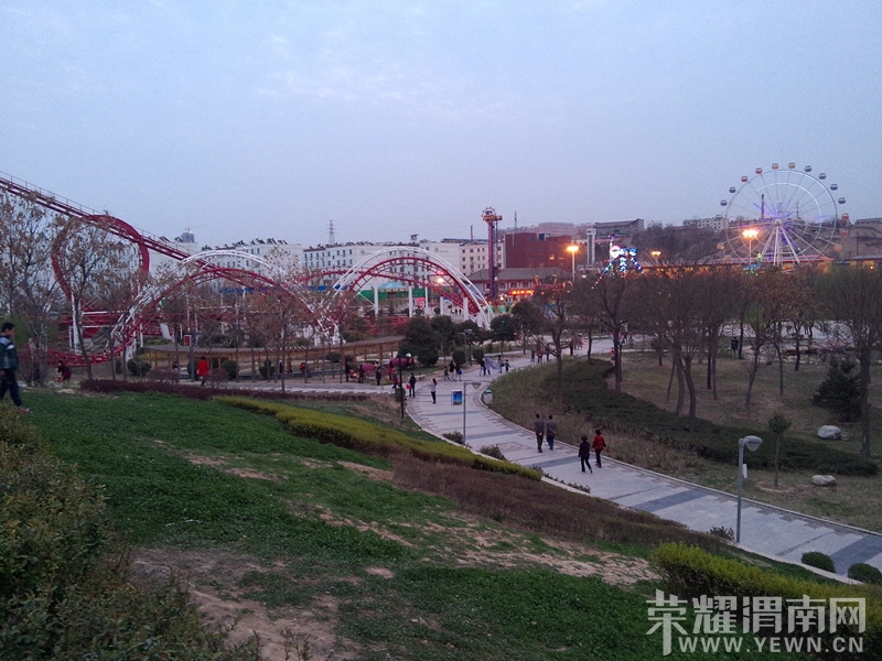 QQͼƬ20140323204504_����.jpg