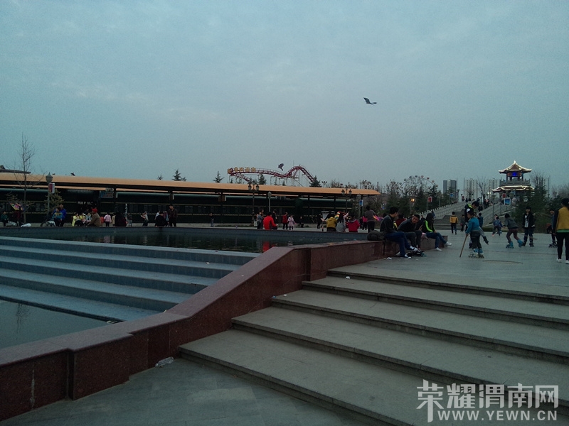 QQͼƬ20140323204525_����.jpg