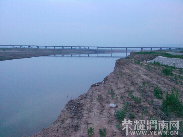204155m5cqp2f8qc8affyw.jpg
