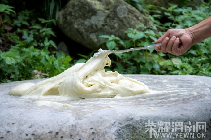 ��������