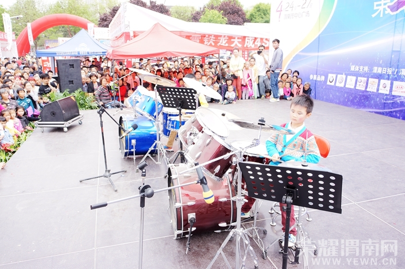 ��ҫμ���������Ĺ㳡�ͼ��ȫ��¼