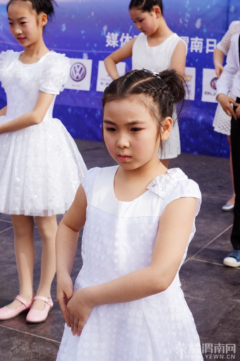 ��ҫμ���������Ĺ㳡�ͼ��ȫ��¼