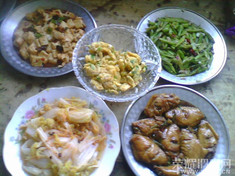190141go7115rc1tu1r21c.jpg