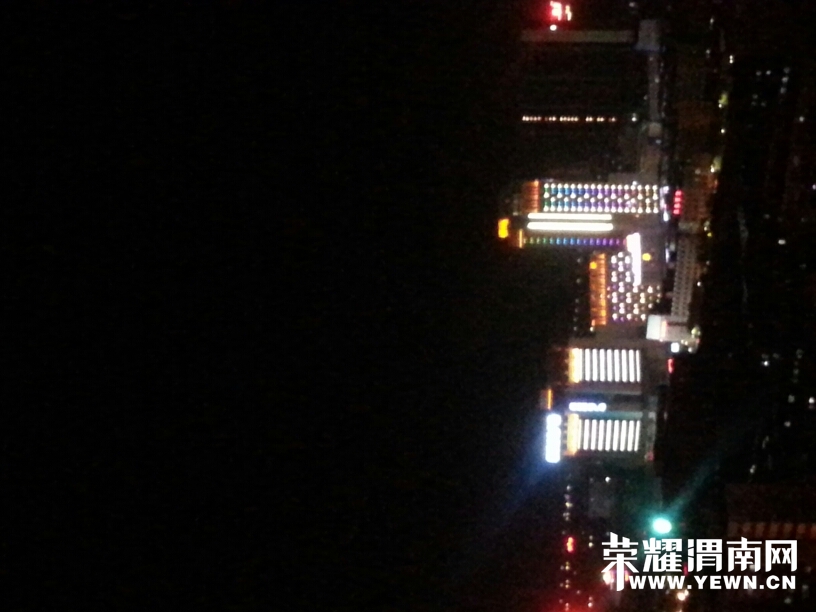 113015emlc1x1cgmlclchv.jpg