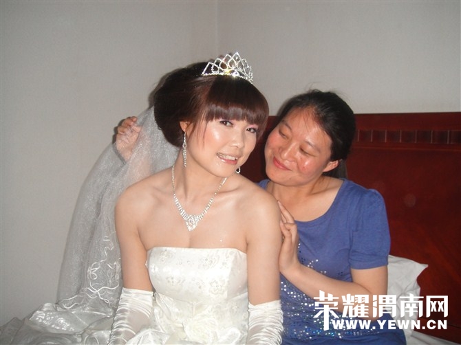 110233wk3xhkxaddlukuff.jpg