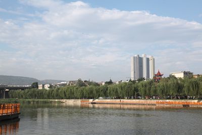 �Y������