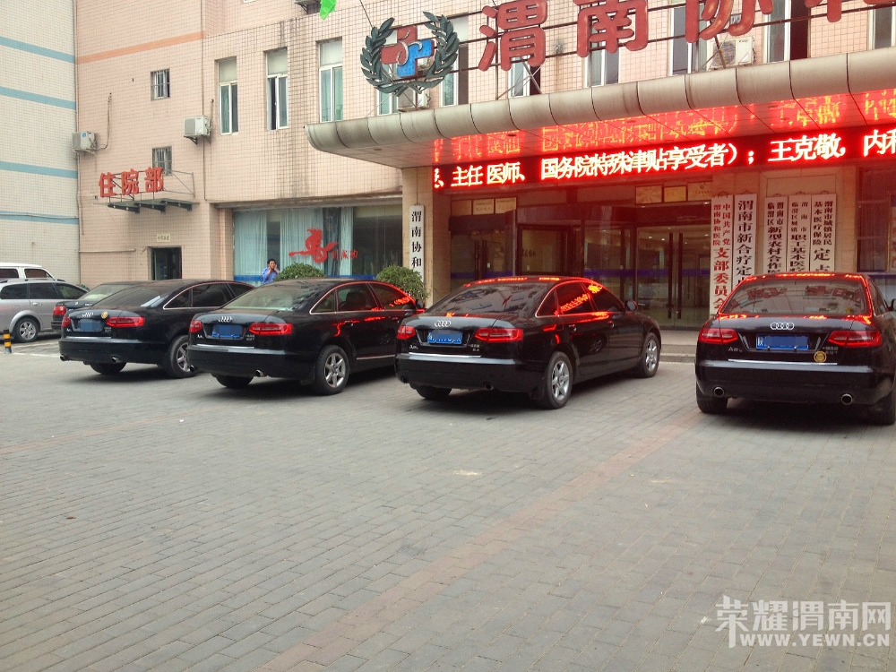 215436j2dcg7dkcfzdf81p.jpg