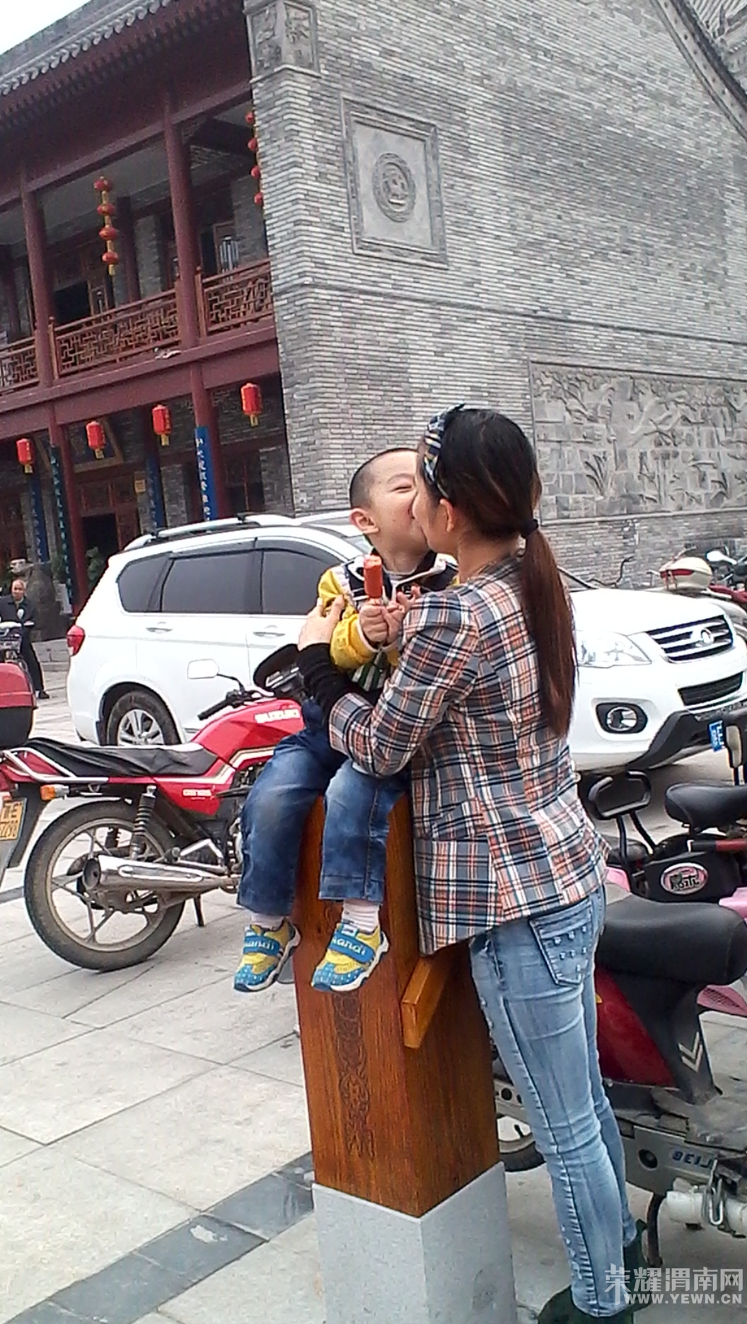 �����Ц��