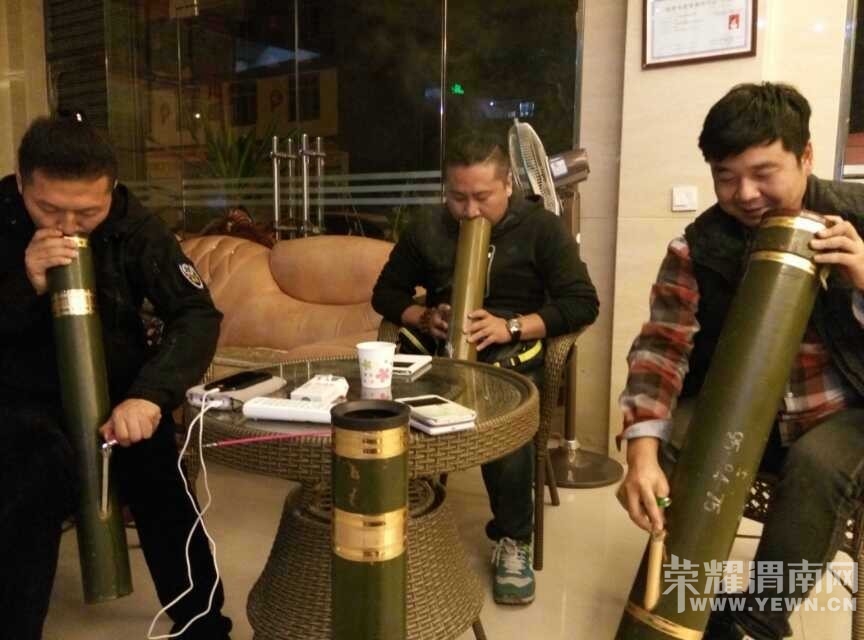 160442q2rftitiythgyhli.jpg