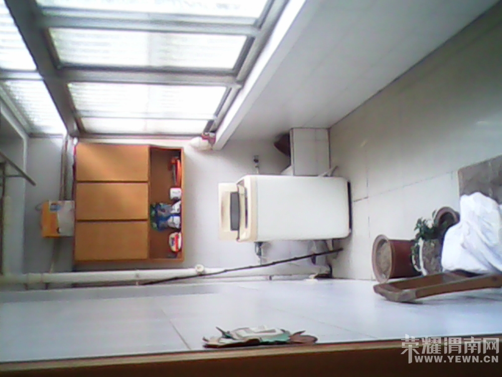 105438z9n9nydd7a1h4i16.jpg