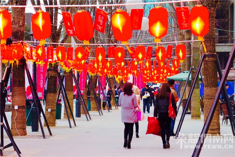 ����ʮ����Ԫ�����䡰�Ŵ��Ļ������ᡱ