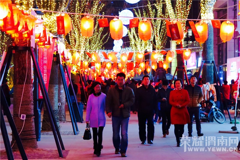 ����ʮ����Ԫ�����䡰�Ŵ��Ļ������ᡱ