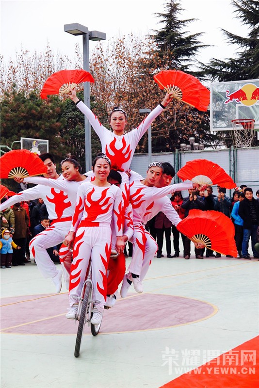 ����ʮ����Ԫ�����䡰�Ŵ��Ļ������ᡱ