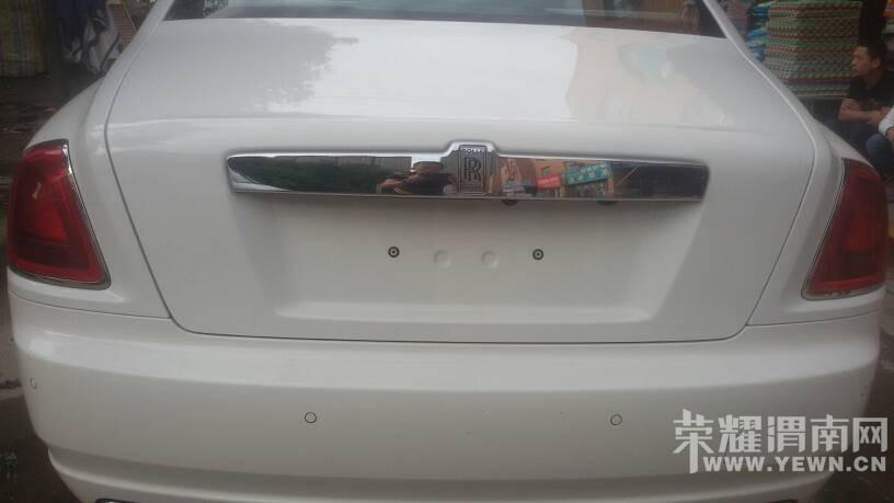 183020kd5vr1s217r5k45a.jpg