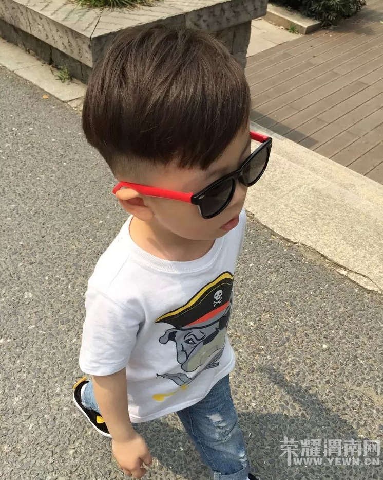 middle_750x1000-105842_v2_17291429757922721_469bc8d11c40ef194246b853a423da8e.jpg