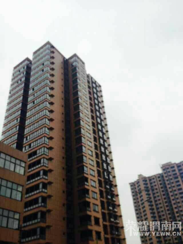 120216ql6j2hv3zk2th62l.jpg