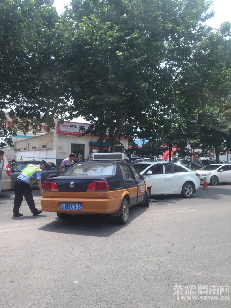 132944cz7nuwpt2pnps2si.jpg