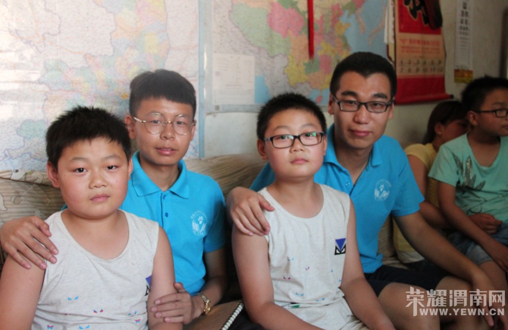 ʵ����Աο��С����