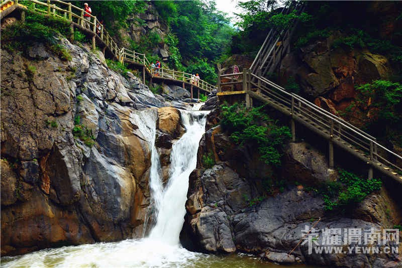 ԥ����Ͽ��ѧ���ػ�Ư���ڣ�������Ʊ10��ȫ�⣡