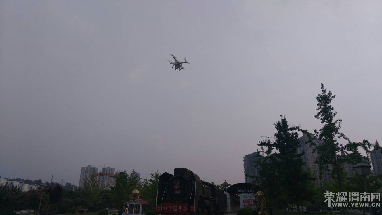 182118n2opzpy226ehqzqk.jpg