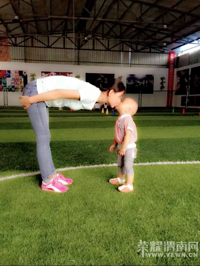 һת�ۣ����������ˡ������ƺ�ȴ���Ǵ�ǰ������