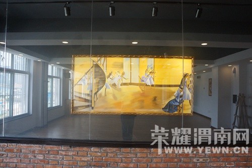 ��������Ь�赸ѧУ��μ���ˣ�С�����ȥ̽��~