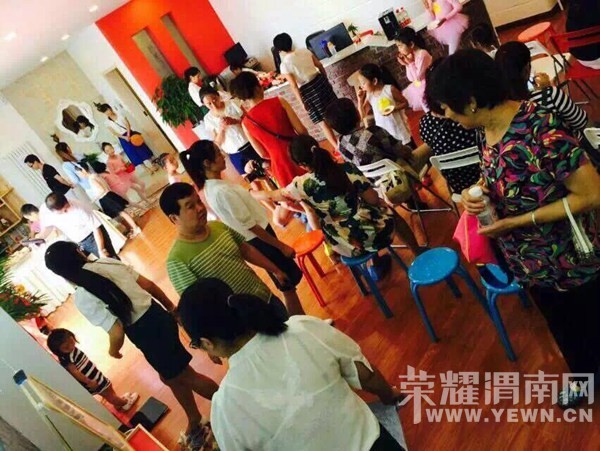 ��������Ьμ����μ��ѧ����9��4��ʢ��ҵ��&��ҫμ������������λȫ���̣�