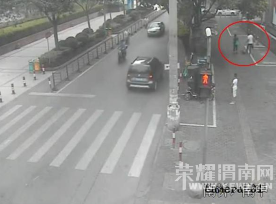 ������ʳ���������˳��ﹷ �ٻ����Լ��ѳƱ�ҧ