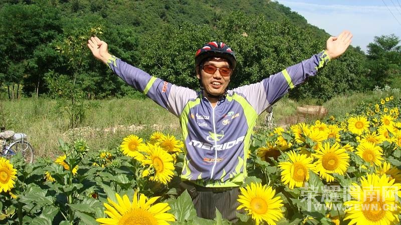 ����������