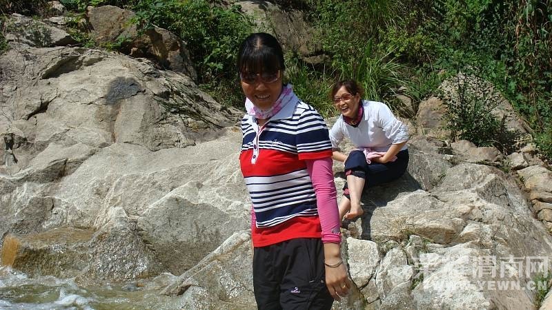 ����������