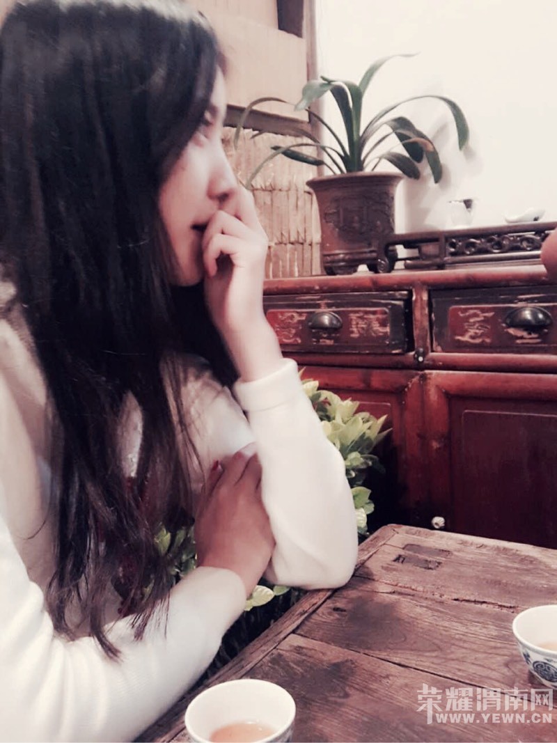 181248lxagxg6h5js51ujh.jpg