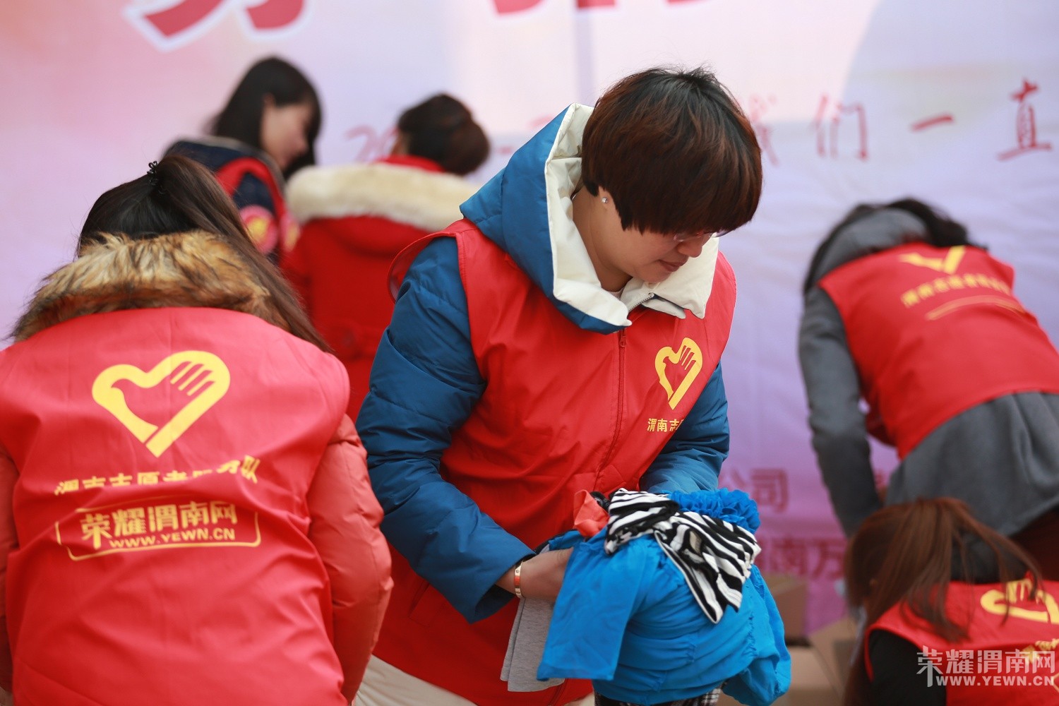 152207czdn0dtx9ntt5ten.jpg
