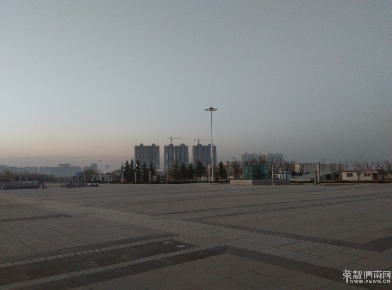 ʮ���ѵú�������μ�ϱ�վ��һȦ