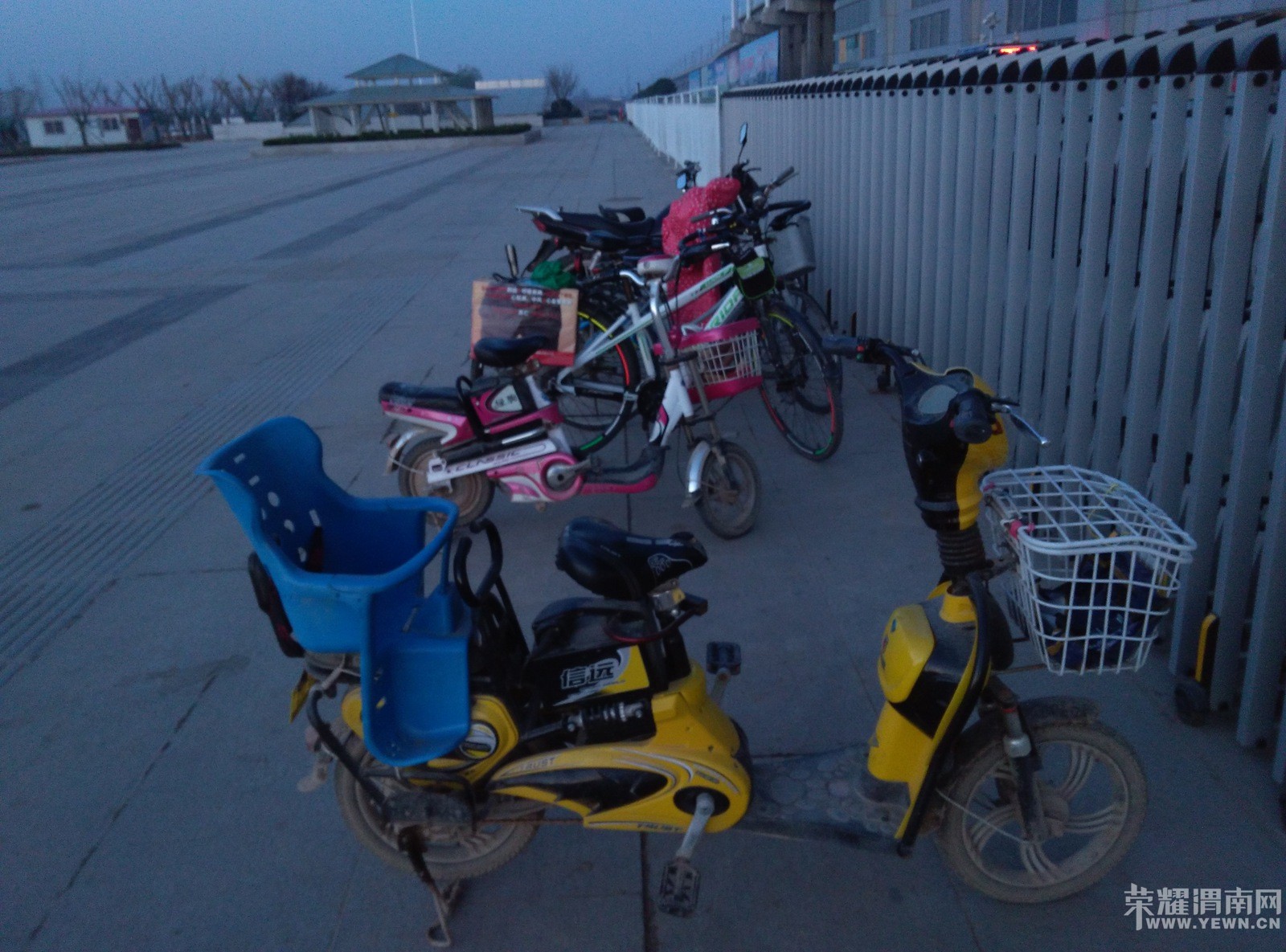 ʮ���ѵú�������μ�ϱ�վ��һȦ