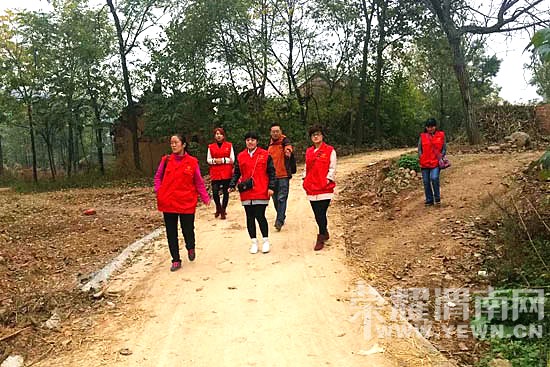 ů��2015�������ʼ����ļ���������𷢷���ļ���г�����־Ը�ߣ�