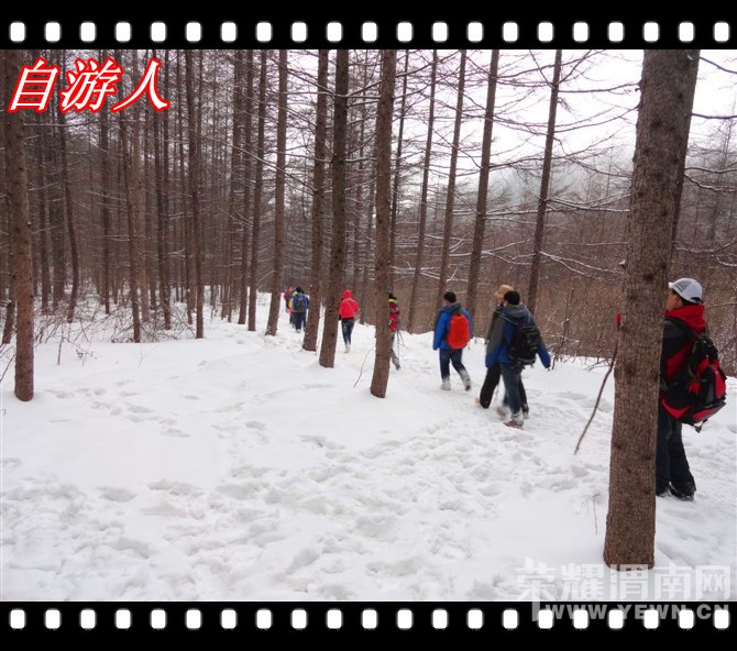 �������ˡ�12.26��������֮������·���ɽ�ݵ����ѩһ���� 