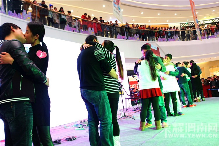 ����ͷ�ʥ����  μ�ϵڶ������Ǵ����ֳ�����ȫ�طţ�ͼ/�ģ�