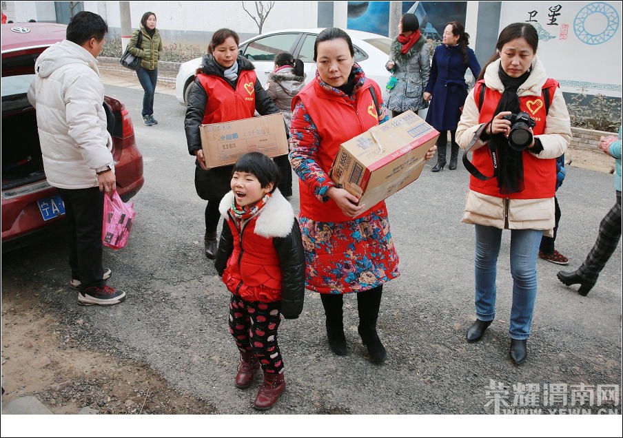 ����������---Ԫ��10��Ϊ���ض�ͯ��ʳƷ�С��