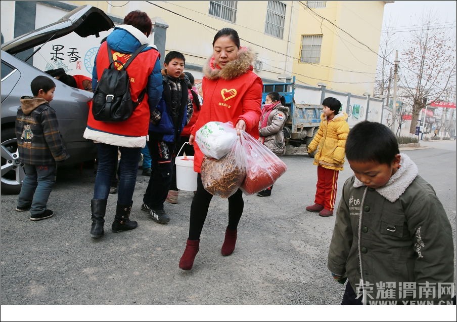 ����������---Ԫ��10��Ϊ���ض�ͯ��ʳƷ�С��